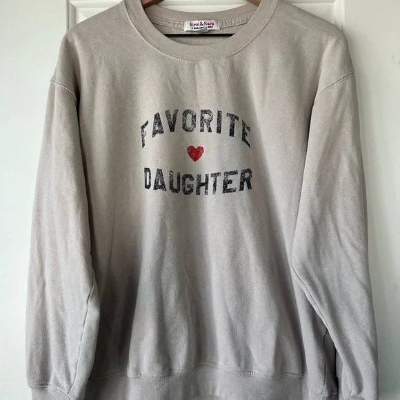 Favorite Daughter Beige Crewneck Sweatshirt with Red Heart - Picture 1 of 4